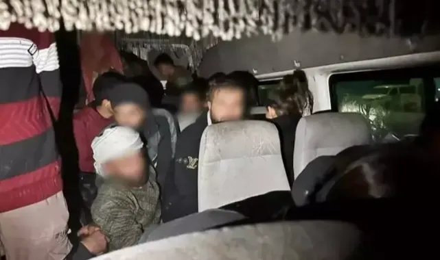 Konya'da minibüste 35 kaçak göçmen yakalandı