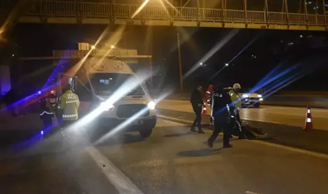 Otoyolda TIR'ın çarptığı kadın öldü