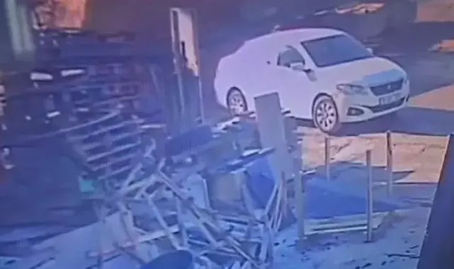 Rusya, dün gece Ukrayna’nın kuzeyindeki Harkiv ve güneyindeki Odessa kentlerini vurdu. Ukrayna Acil Durumlar Servisi, iki kentte bazılarının durumu ağır olmak üzere 20 kişinin yaralandığını açıkladı.