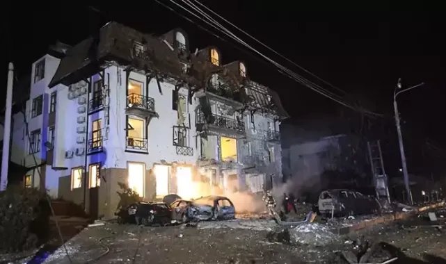 Rusya, Harkiv'deki bir oteli vurdu