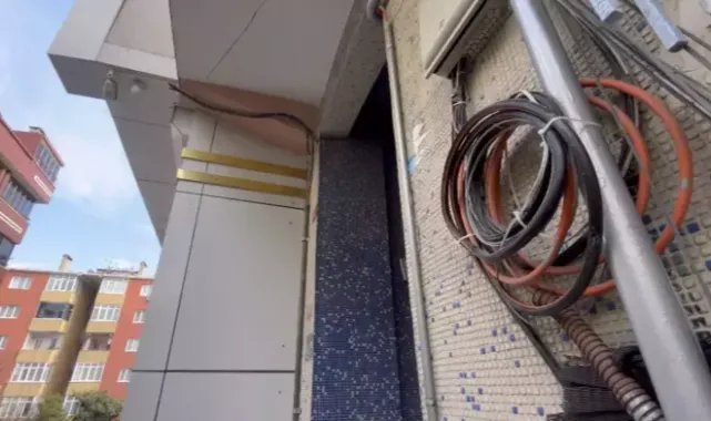 Sultangazi'de testere ile sokaktaki internet kablolarını kesti: Kalabalık yapıyorlardı