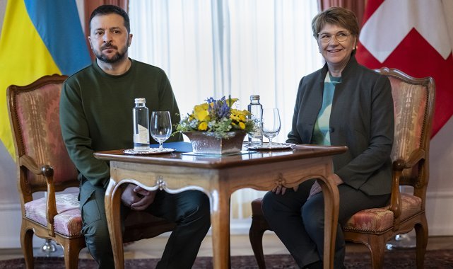 Zelenskiy'nin talebi üzerine İsviçre, Ukrayna Barış Zirvesi’ne ev sahipliği yapacak