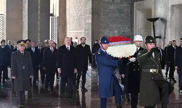 Azerbaycan Cumhurbaşkanı Aliyev, Anıtkabir'i ziyaret etti