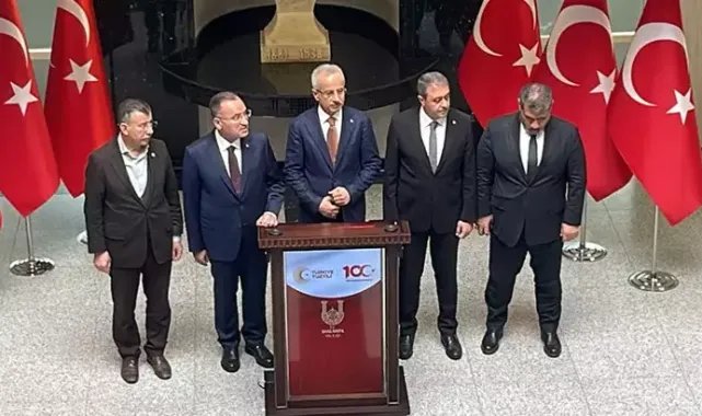 Bakan Uraloğlu: Kalkınma Yolu Projesi'nin hayata geçmesi için işleri çok sıkı tutuyoruz