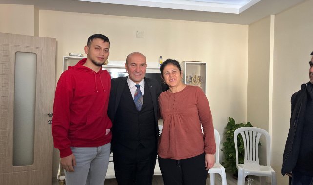 Başkan Soyer Osmaniye’de depremzedelerle buluştu