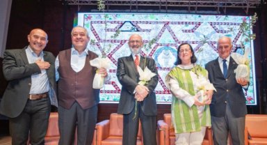 Başkan Soyer: “Yaşar Kemal’i sonsuza kadar yaşatacağız”