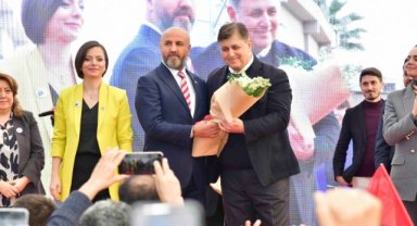 Bayındır, Çiğli ve Karabağlar'da Tugay'a coşkulu karşılama