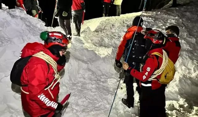 Bingöl’de çığ düştü; 1 kişi aranıyor