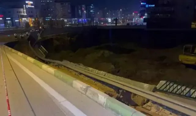 Bursa'da hafriyat kazısı sırasında yol çöktü