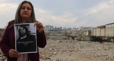 ’Cennetten bir köşe’ denilerek satılan Rönesans Rezidans’ın enkazında yürek burkan dua