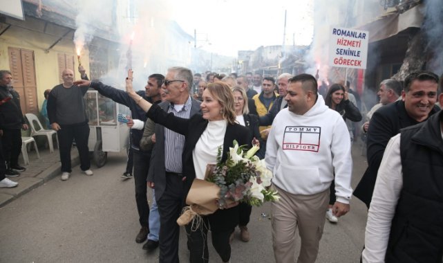 CHP'li Mutlu hemşehri dernekleri ve Romanlarla buluştu: Herkes eşit yurttaş olacak