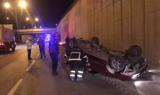 Çorum'da refüjü aşan otomobil karşı yönden gelen otomobille çarpıştı