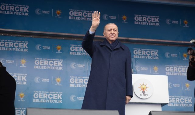 Cumhurbaşkanı Erdoğan: "Dün birlikte yoldaşlık ettiklerini bugün sırtından hançerliyorlar"