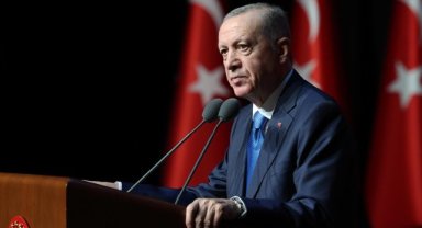Cumhurbaşkanı Erdoğan: “Dünyamız bir alacakaranlık kuşağından geçiyor”