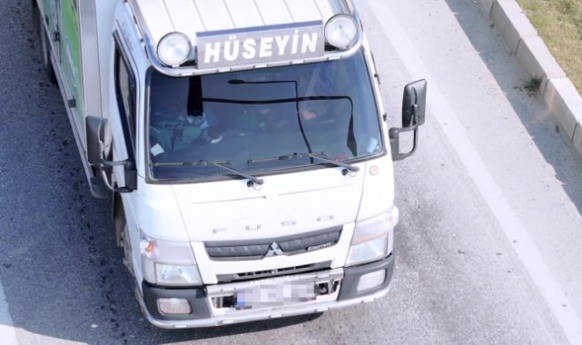 Denizli’de uyanık sürücüler dron kamerasından kaçamadı