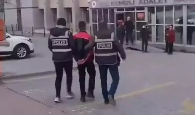 Eşcinsel ilişki vaadiyle gaspa 2 tutuklama