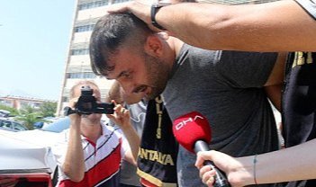 Eşini kalbinden bıçaklayıp öldüren sanık olayı hatırlamadığını öne sürdü