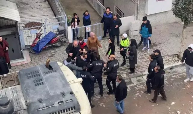 Güngören'de kontrollü yıkım sırasında kavga çıktı