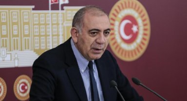 Gürsel Tekin, CHP'den istifa etti