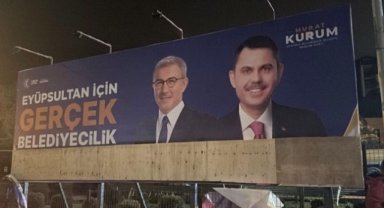 İBB ekipleri tarafından Cumhur İttifakı Adayı Murat Kurum’un afişleri teker teker toplatıldı