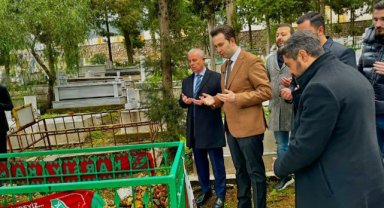 İlk ziyaret Zübeyde Ana ve Büyük Başkan Zühtü Işıl'a: Karşıyaka'nın hayallerini gerçeğe dönüştüreceğiz