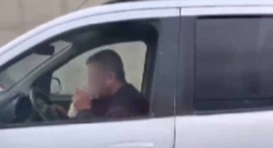 İzmir'de şok görüntü: Direksiyon başında uçucu madde çekti