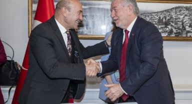 İzmir esnafından Başkan Soyer'e: Hakkınız ödenmez