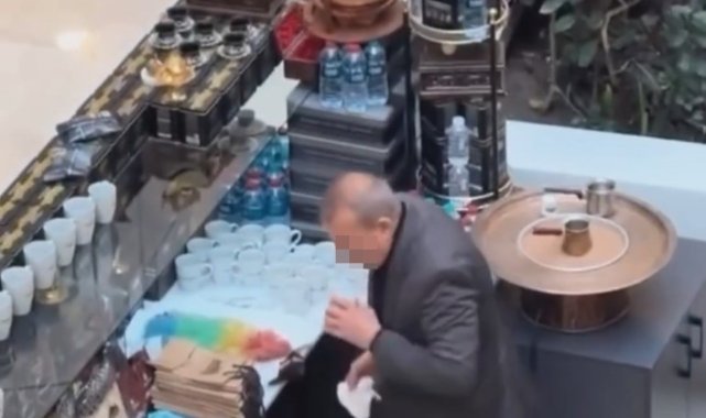 Kahve dükkanında mide bulandıran görüntü