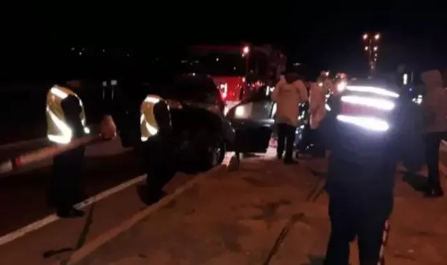 Kayseri-Ankara kara yolunda otomobiller çarpıştı