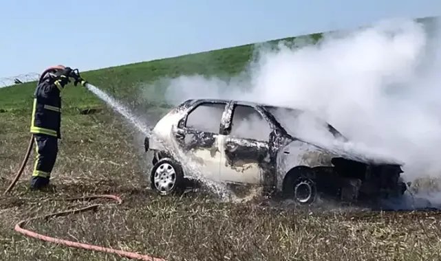 'Sinirlendim' deyip, eşinin otomobilini yaktı
