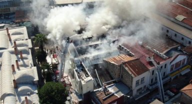 Tarihi Kemeraltı Çarşısı'nda yangın