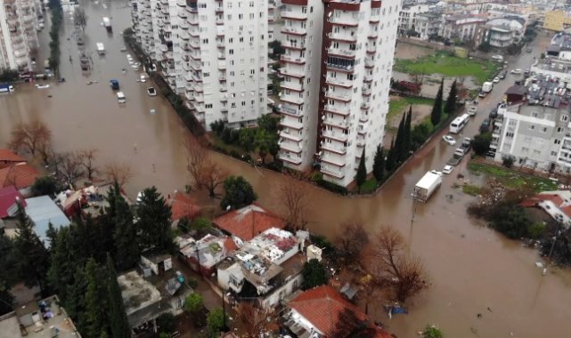 Turuncu kod uyarısının verildiği Antalya felakete uyandı