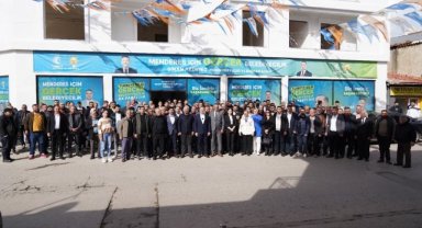 Akdeniz: Menderes'in güzel yarınları için hep birlikte mücadele edeceğiz