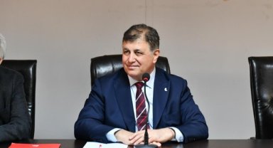 Başkan Tugay gıda krizini Ege Bölgesi’nin verimli tarım havzası ile aşacak