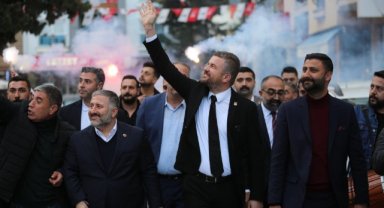 Buca’da çok güzel bir kumaş var; terzisi de biz Bucalılar olacak