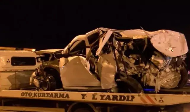 Çatalca'da TEM Otoyolu'nda kaza: 5 yaralı