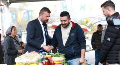 CHP'li Buca Belediye Başkan adayı Görkem Duman, hafta sonu köyleri ziyaret etti