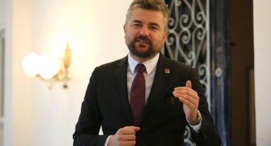 CHP'li Duman'dan Amatöre destek sözü