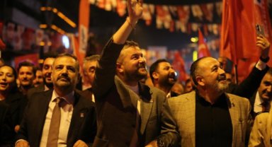 CHP’li Görkem Duman'a destek yürüyüşü