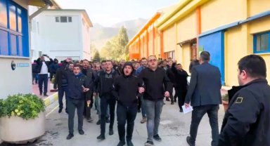 Denizli’de Şişecam çalışanları iş bıraktı