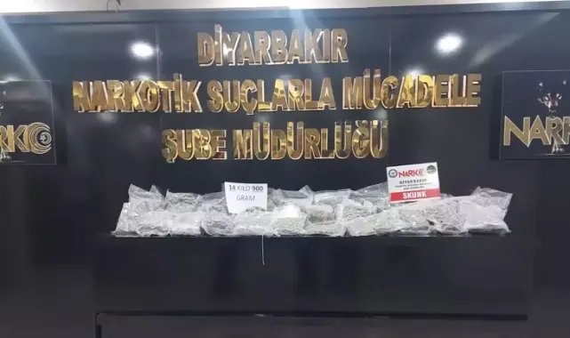 Diyarbakır’da sokaklarda uyuşturucu satan ‘Akbabalar’ suç örgütü çökertildi: 35 tutuklama