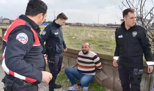 'Dur' ihtarına uymayıp otomobiliyle duvara çarpan sürücü: Denetimini yaktım, ondan kaçtım