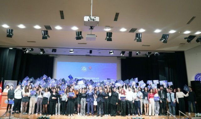 Ege Üniversitesi TÜBİTAK 2209-A/B Öğrenci Projelerinde yine zirvede yer aldı