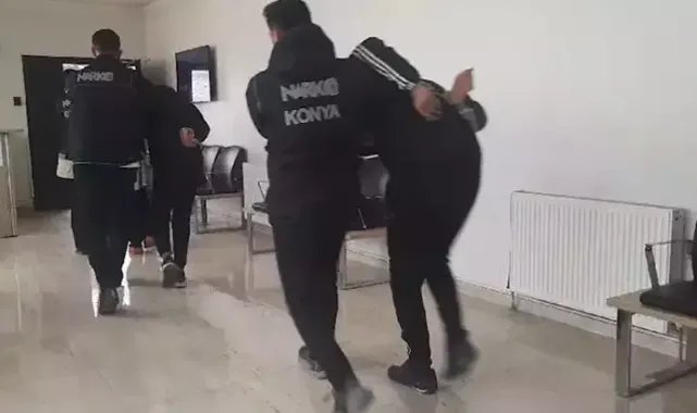 Kargoyla uyuşturucu ticaretine 3 tutuklama