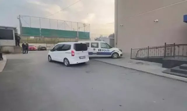 Sultangazi’de havaya rastgele havaya ateş ederek polislerden kaçan şüpheliler yakalandı