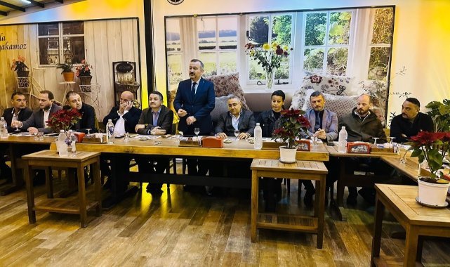 Urla Belediye Başkan adayı Bakırlı muhtarlara projelerini anlattı