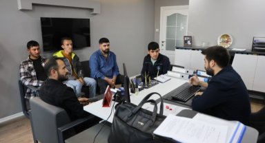 Yüksek kar vaadiyle binlerce kişiyi 100 milyon dolar dolandırdılar