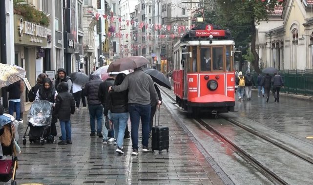 AKOM uyardı: “Sıcaklıklar düşüyor, sağanak yağmur geliyor”