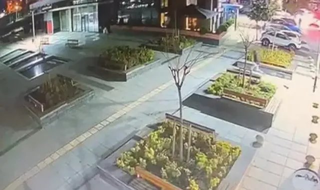Başakşehir'de el bombalı saldırıda iş yerleri hasar gördü
