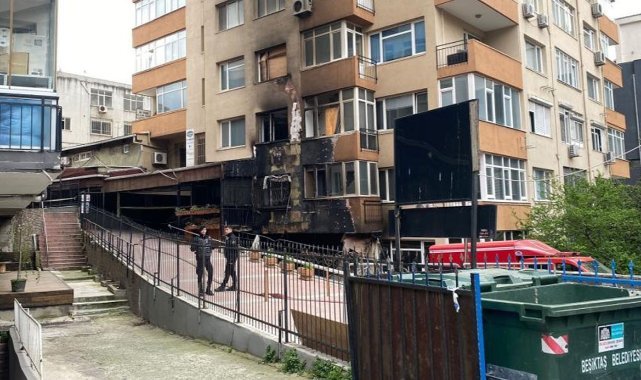Beşiktaş’ta yanan gece kulübü günün aydınlanmasıyla görüntülendi